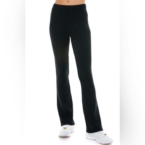 Wayf | Ribbed Flare Pants - Picture 3 of 3